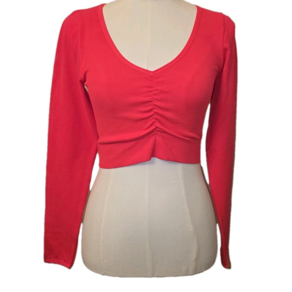 NWT L Women's Cropped Long Sleeve Ribbed Athletic Top Neon Pink MSRP $18